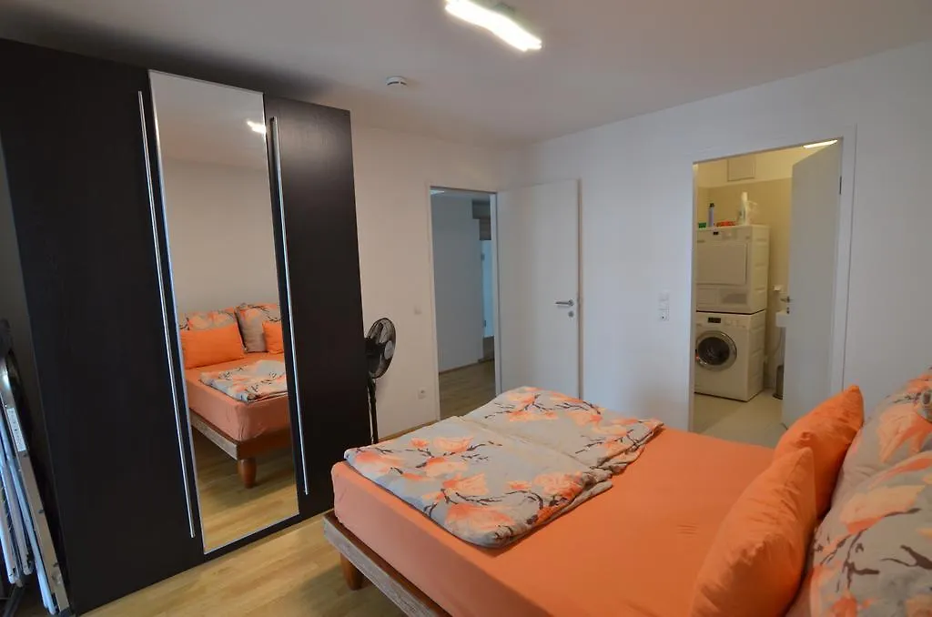 Donau-City Strasse 12 Apartment. Vienna 0*,  Austria